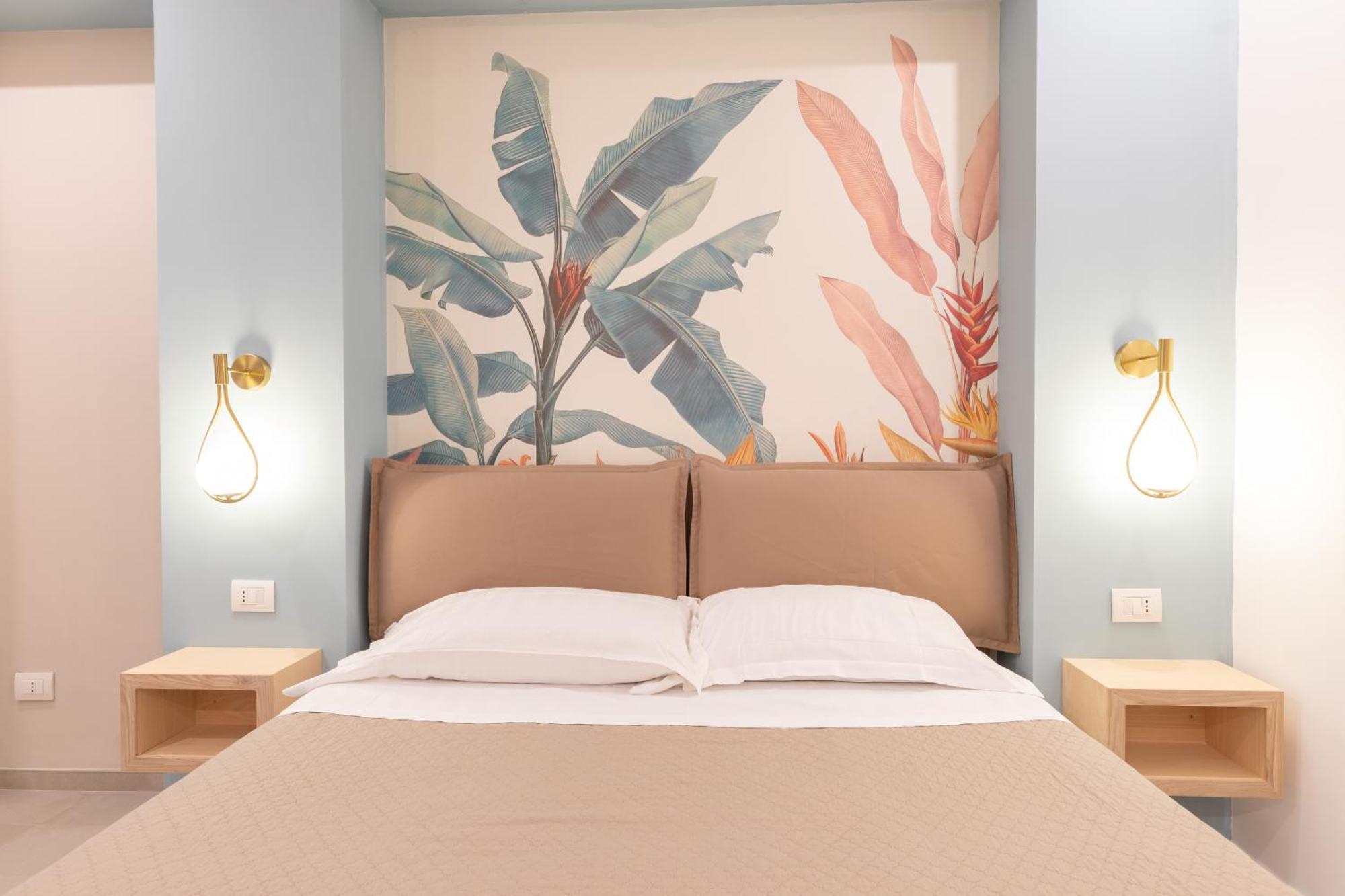 Antares Rooms And Suites 올비아 외부 사진