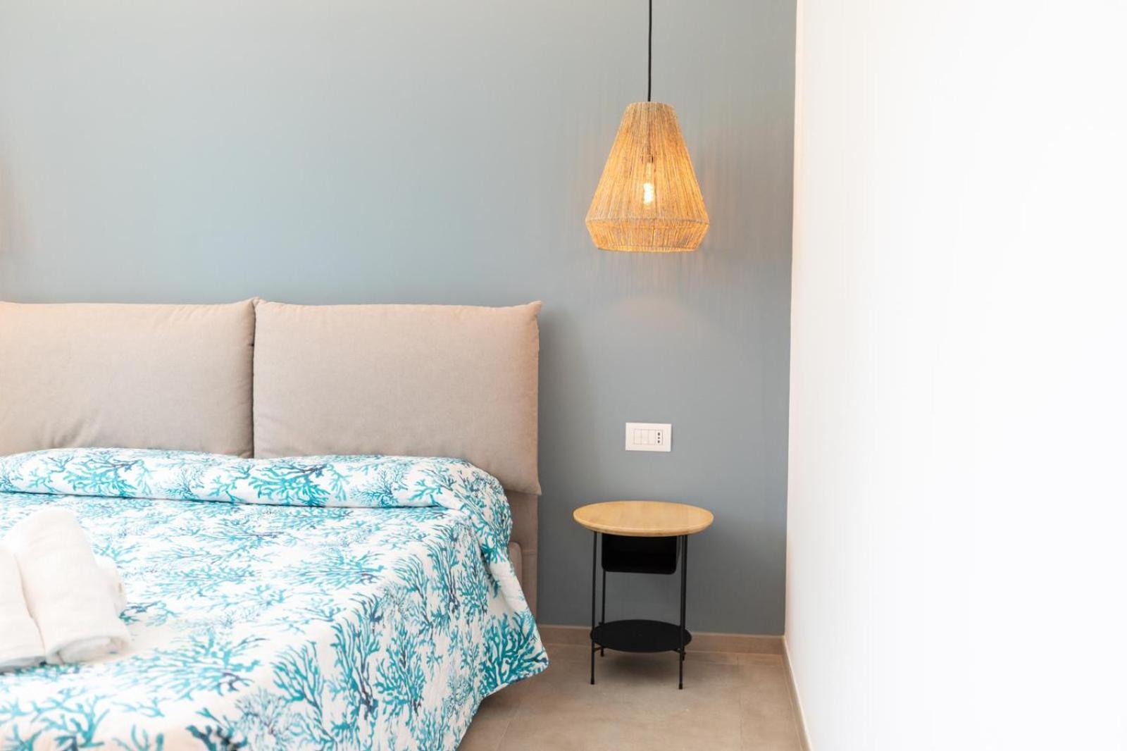 Antares Rooms And Suites 올비아 외부 사진